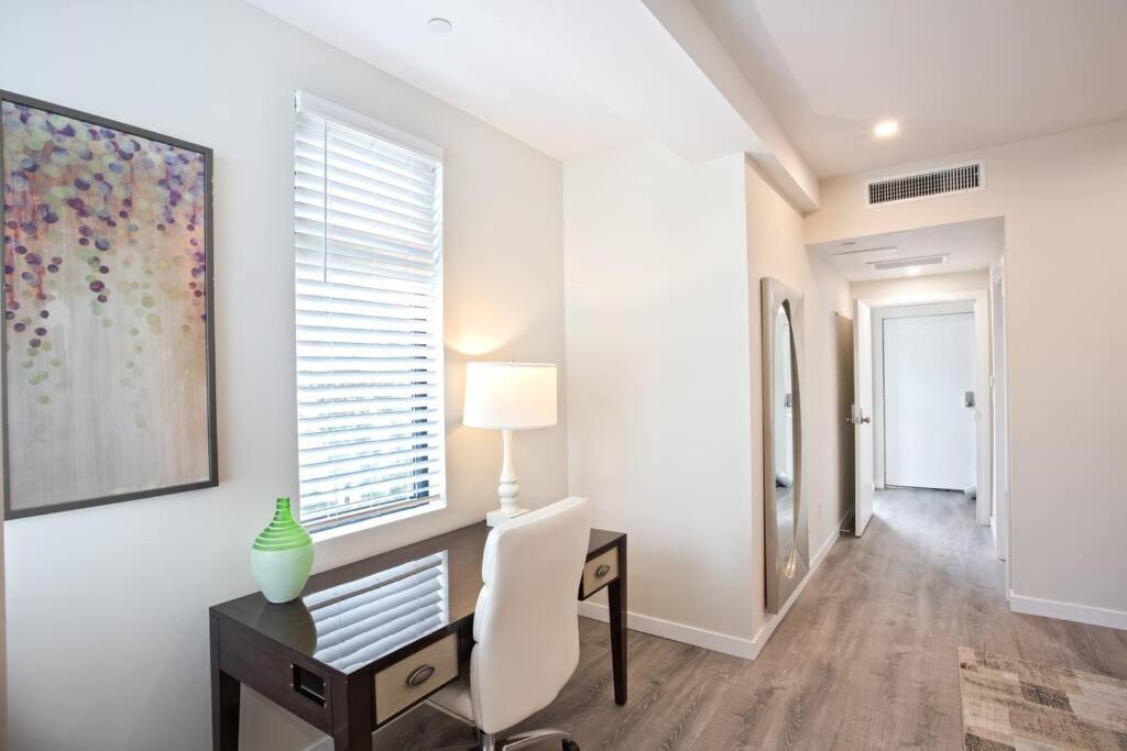 Luxurious One Bedroom Suite With Balboa Park View サンディエゴ エクステリア 写真