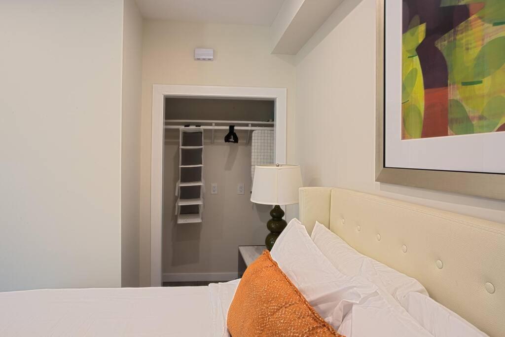 Luxurious One Bedroom Suite With Balboa Park View サンディエゴ エクステリア 写真