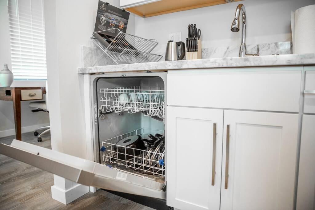 Luxurious One Bedroom Suite With Balboa Park View サンディエゴ エクステリア 写真