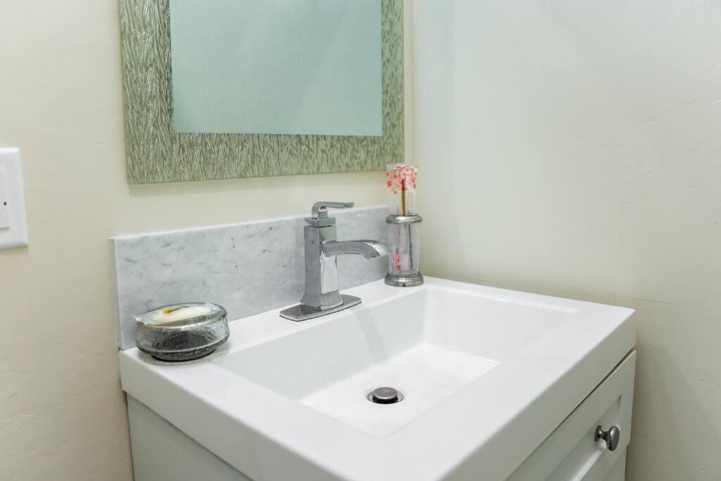 Luxurious One Bedroom Suite With Balboa Park View サンディエゴ エクステリア 写真